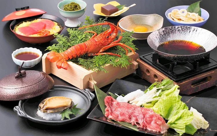 松阪牛！伊势龙虾！鲍鱼！三重县美食一网打尽！日本最大Vison商业度假村精选三味小吃，探访日本能量圣地伊势神宫内宫与托福横丁